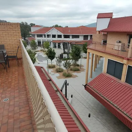 Tuggeranong Short Stay #10 - Sleeps 6 Exterior photo